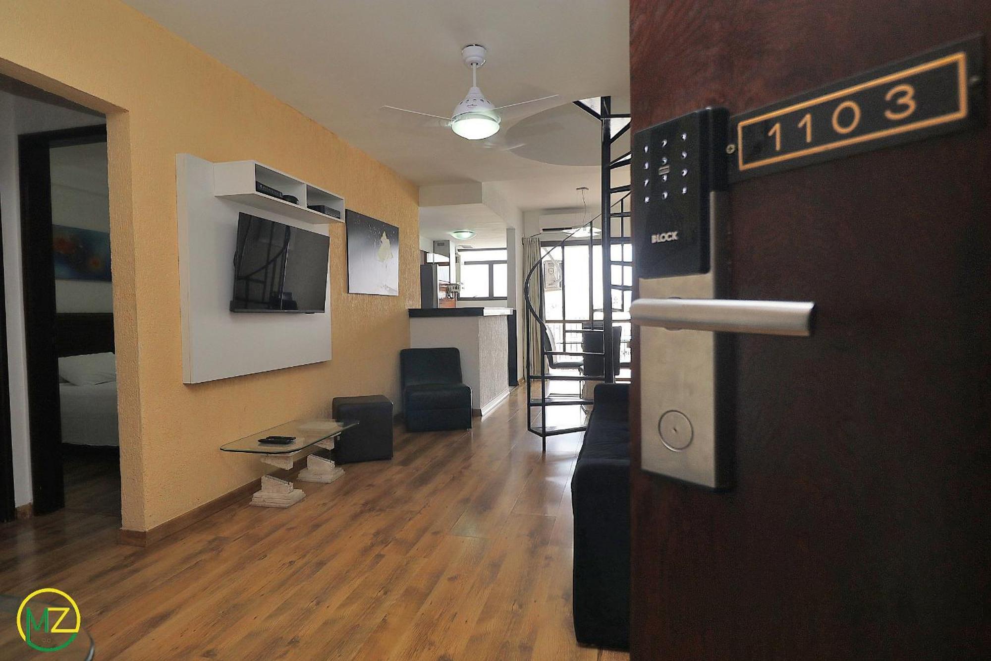Amável Cobertura Duplex Com Piscina Particular, A 2 Minutos Da De Copacabana! Apartamento Río de Janeiro